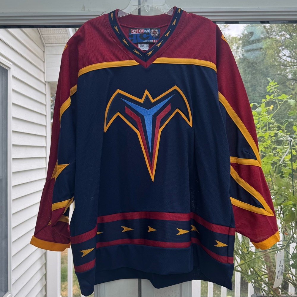 NWT NHL Atlanta Thrashers hockey jersey